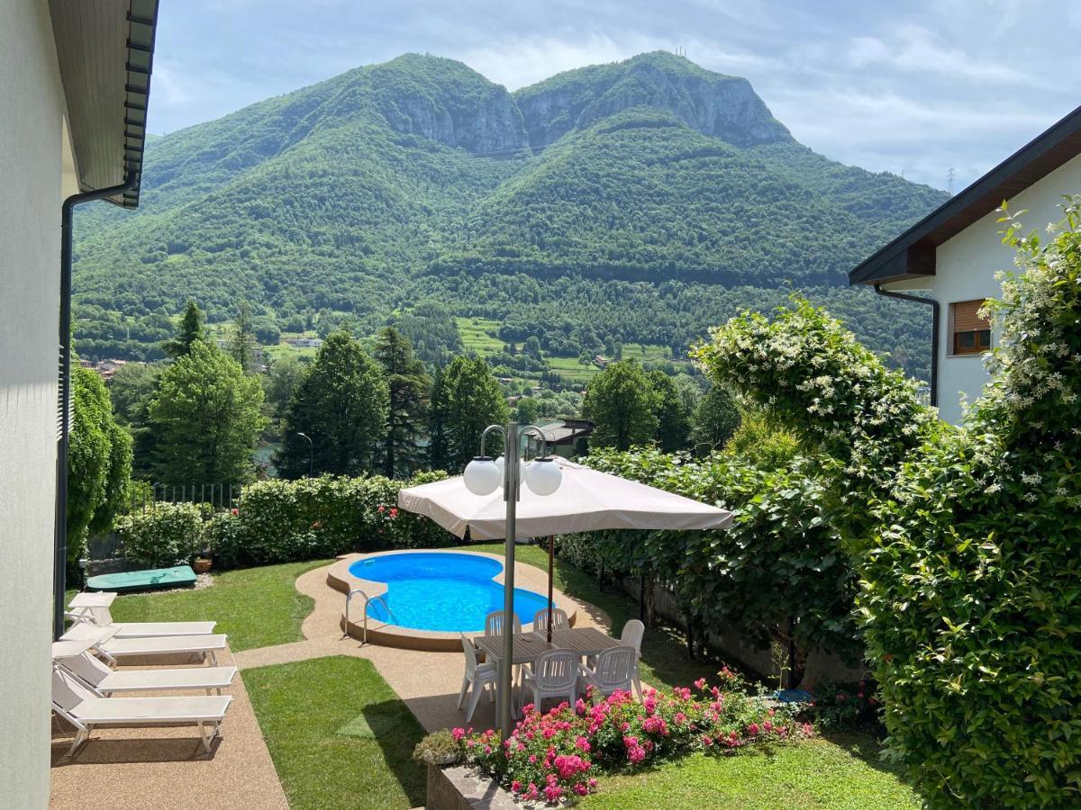 Maison Morandi Spinone Al Lago Εξωτερικό φωτογραφία