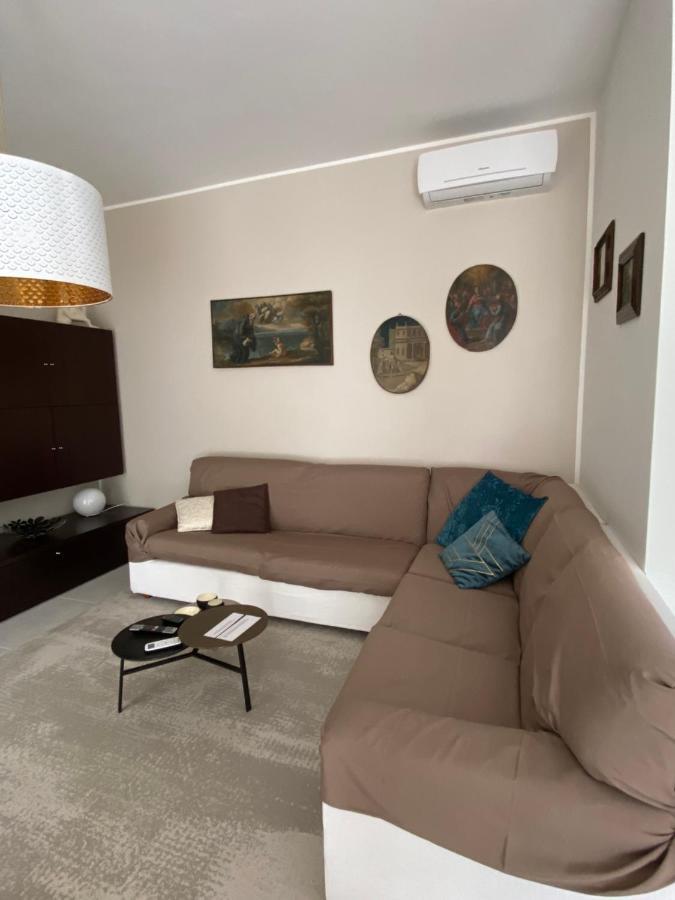 Maison Morandi Spinone Al Lago Εξωτερικό φωτογραφία