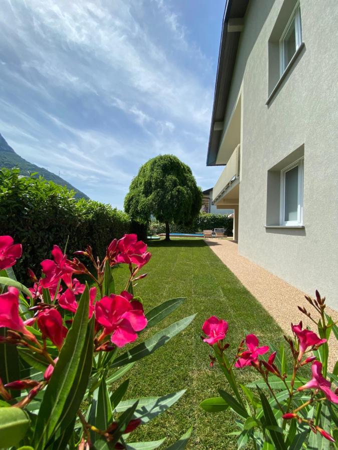 Maison Morandi Spinone Al Lago Εξωτερικό φωτογραφία