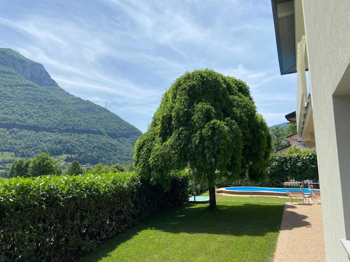 Maison Morandi Spinone Al Lago Εξωτερικό φωτογραφία
